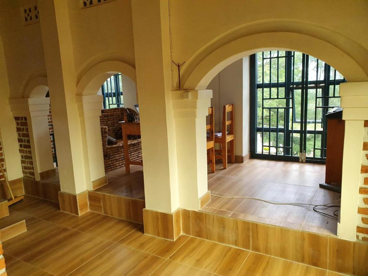 Stany'S Apartments Butare Bagian luar foto