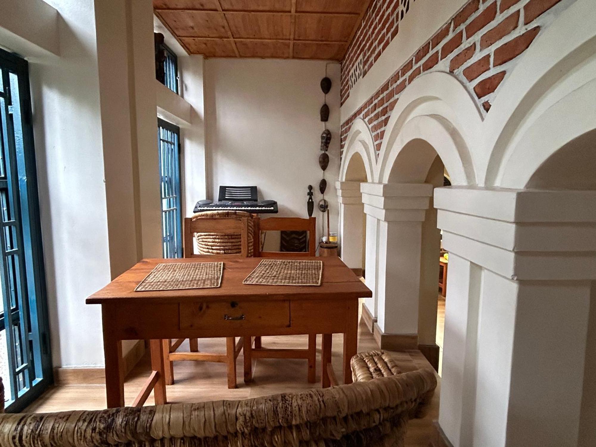 Stany'S Apartments Butare Bagian luar foto